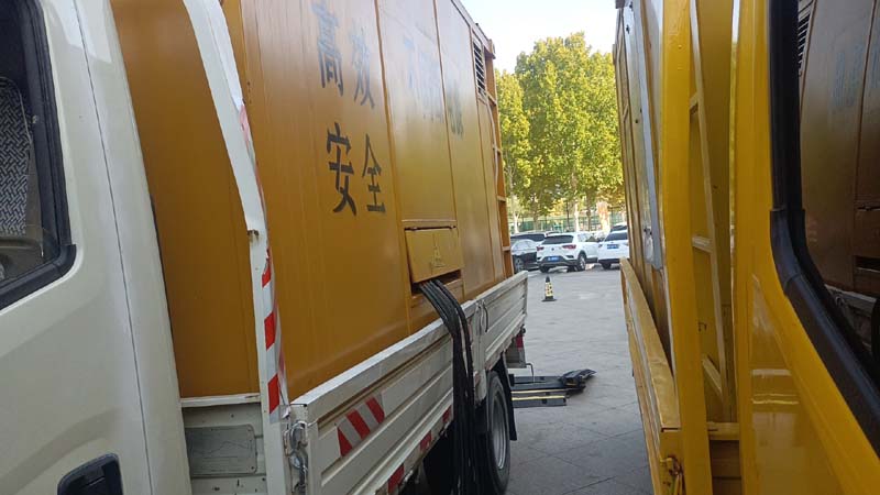 景县如何判断柴油发电机组和UPS电源的切换时间是否符合要求？