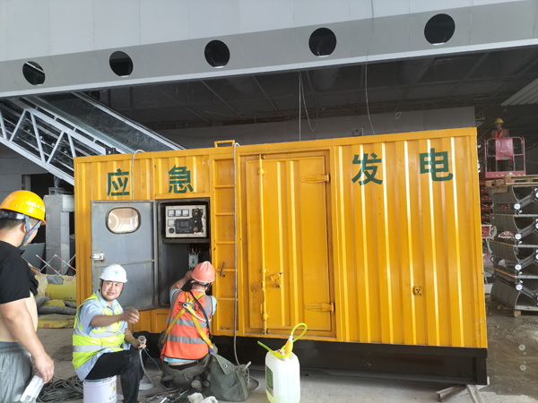 景县怎样判断空气滤清器是否需要更换？